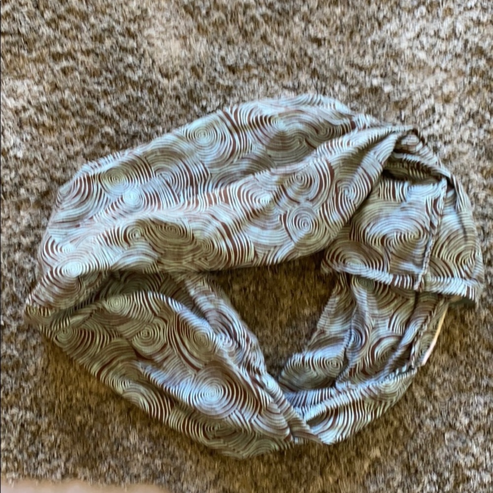 easy to use! Very comfortable for Mama